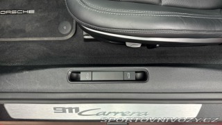 Porsche 911 Carrera 2025