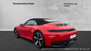 Porsche 911 Carrera 2025