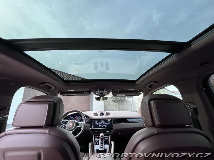 Porsche Cayenne  2019