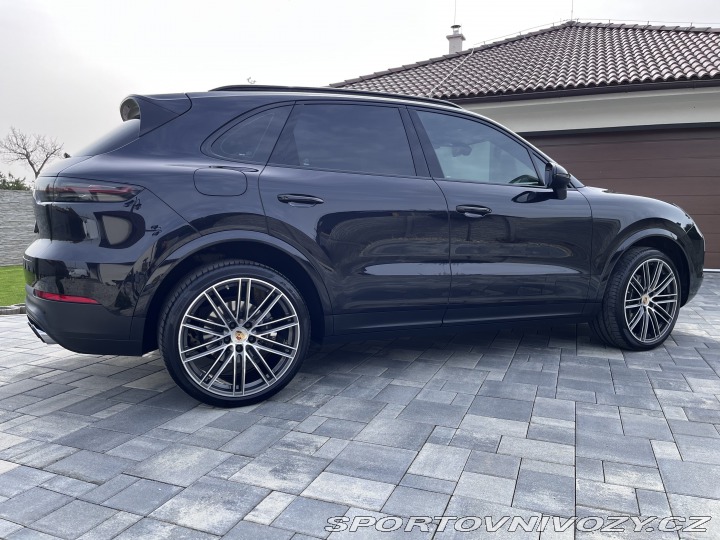 Porsche Cayenne  2019