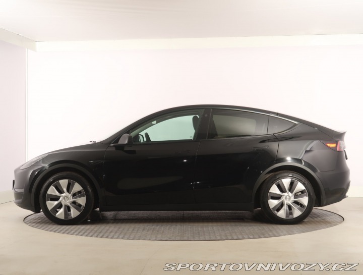 Tesla Model Y Long Range AWD 79kWh 2024