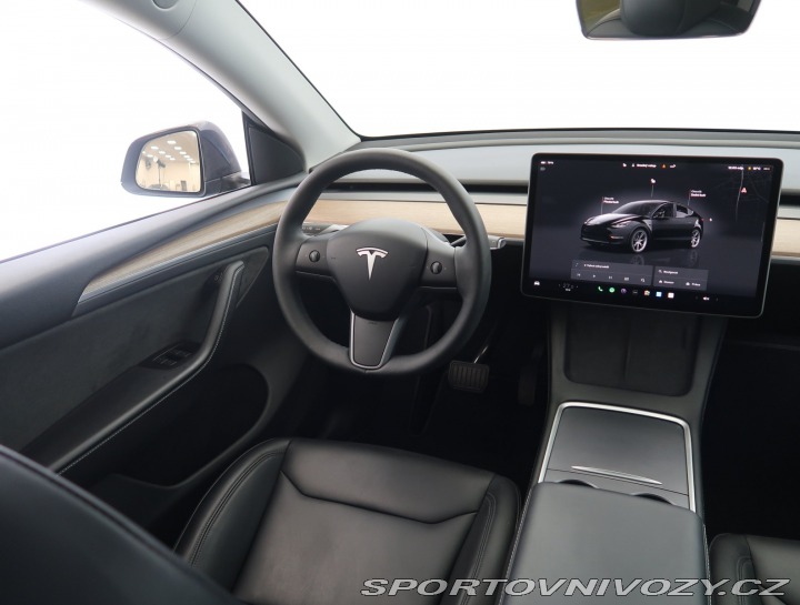 Tesla Model Y Long Range AWD 79kWh 2024