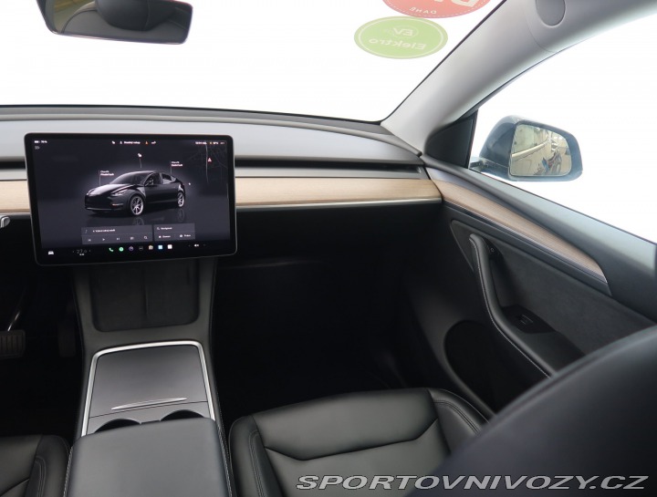 Tesla Model Y Long Range AWD 79kWh 2024