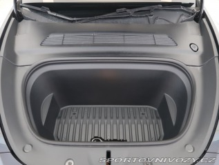 Tesla Model Y Long Range AWD 79kWh 2024