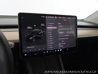 Tesla Model Y Long Range AWD 79kWh 2024