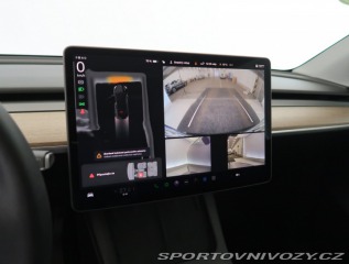 Tesla Model Y Long Range AWD 79kWh 2024