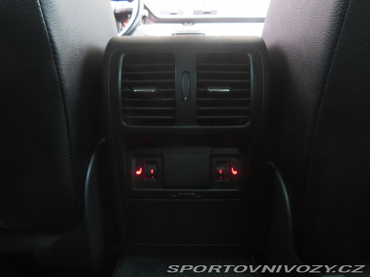 Volkswagen Ostatní modely Passat  3.6 V6 2014