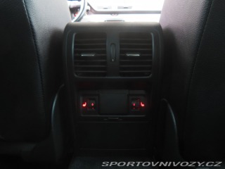 Volkswagen Ostatní modely Passat  3.6 V6 2014