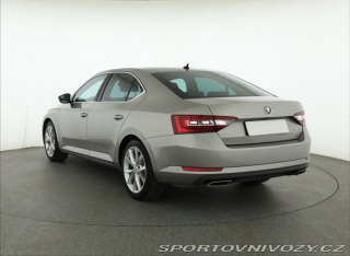 Škoda Superb 2.0 TSI 2015