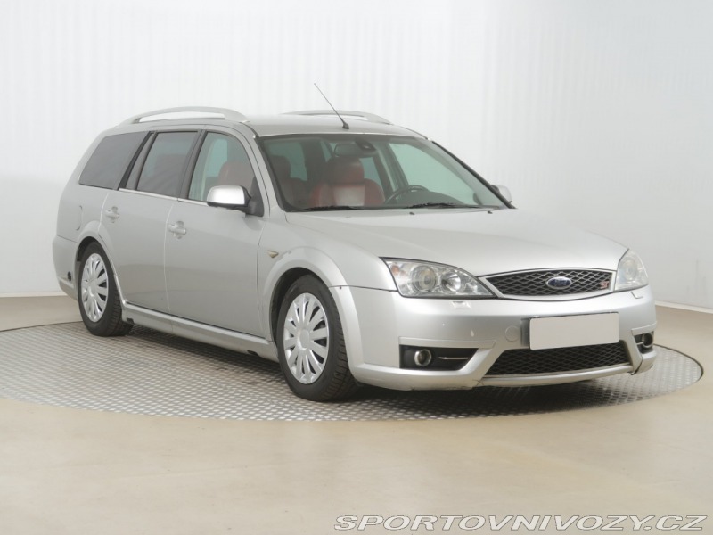 Ford Mondeo ST ST220