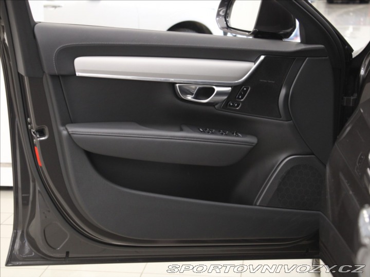 Volvo V90 2,0 T6 AWD PLUS Bright PA 2025