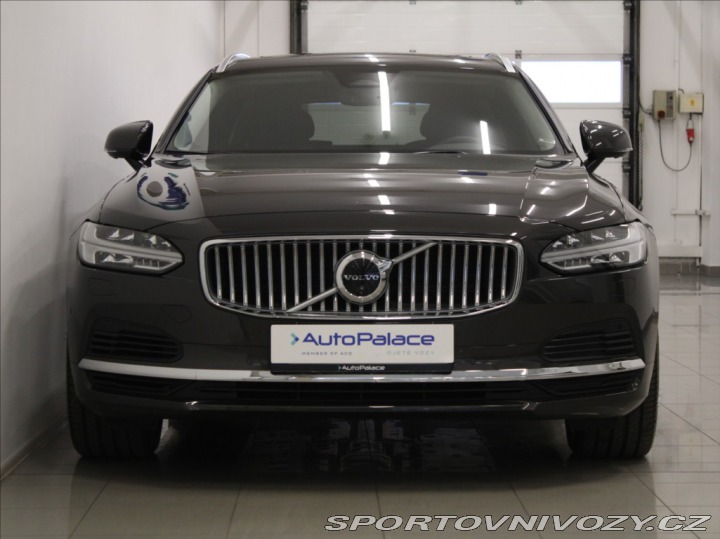 Volvo V90 2,0 T6 AWD PLUS Bright PA 2025