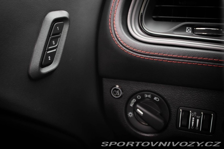 Dodge Challenger SRT 6.4 HEMI NOVÝ / FINA 2026