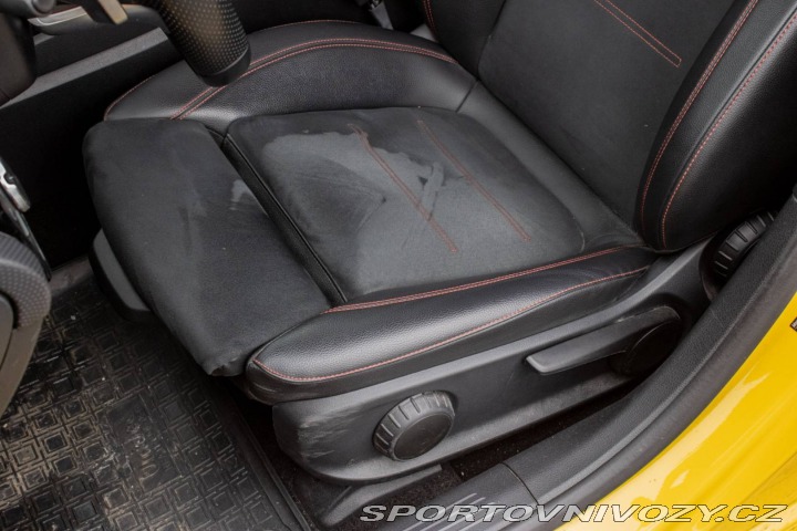 Mercedes-Benz A 180 benzín / AMG Line / 2019