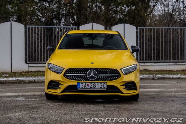 Mercedes-Benz A 180 benzín / AMG Line / 2019
