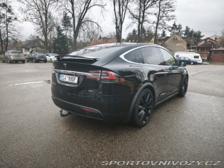 Tesla Model X  2018