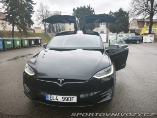 Tesla Model X  2018
