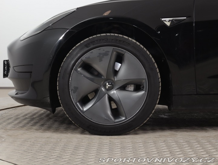 Tesla Model 3 Std Range Plus LFP 2020