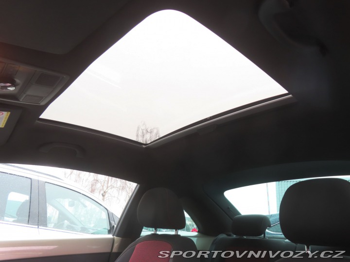 Volkswagen Beetle Design 1.4 TSI 2013