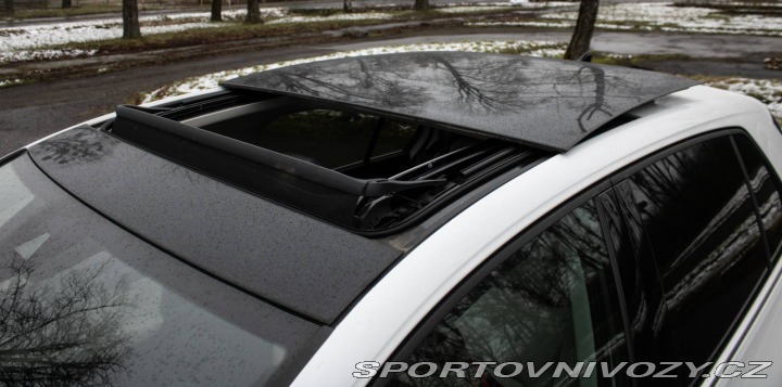 Volkswagen Golf 2.0 TSI 190k Style 4Moti 2024