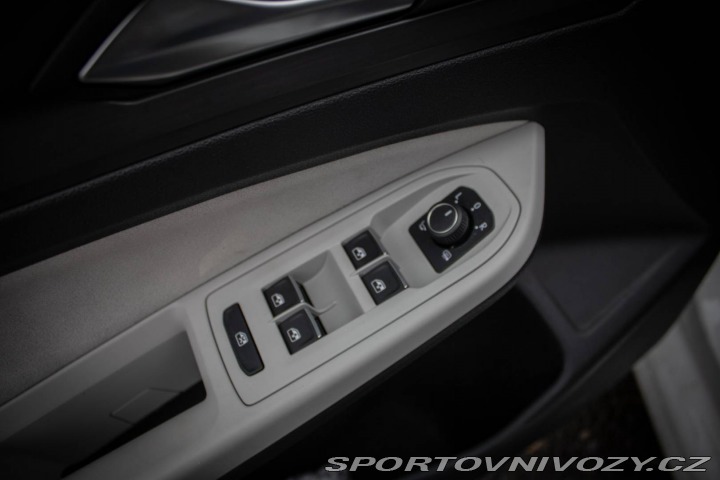 Volkswagen Golf 2.0 TSI 190k Style 4Moti 2024