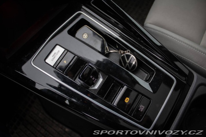 Volkswagen Golf 2.0 TSI 190k Style 4Moti 2024