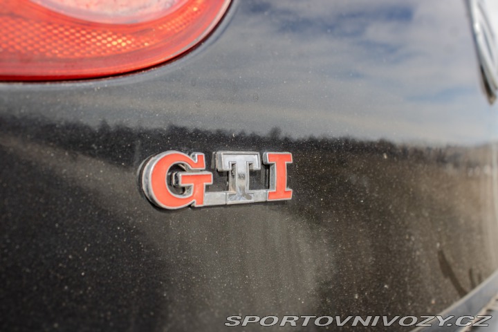 Volkswagen Golf 2.0 FSI GTI Turbo DSG / 2005