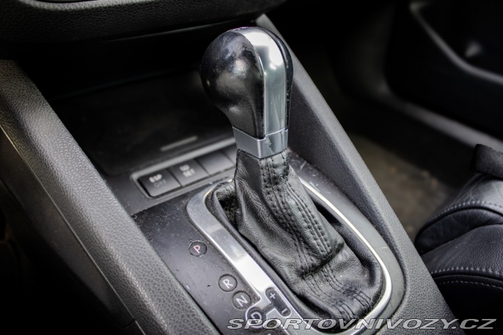 Volkswagen Golf 2.0 FSI GTI Turbo DSG / 2005