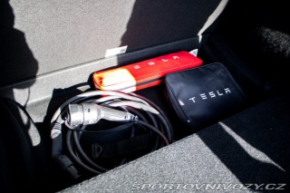 Tesla Model Y Long Range Dual Motor / 2022