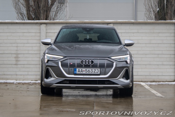 Audi Ostatní modely E-tron  S quattro AJ NA SPLÁTKY 2022