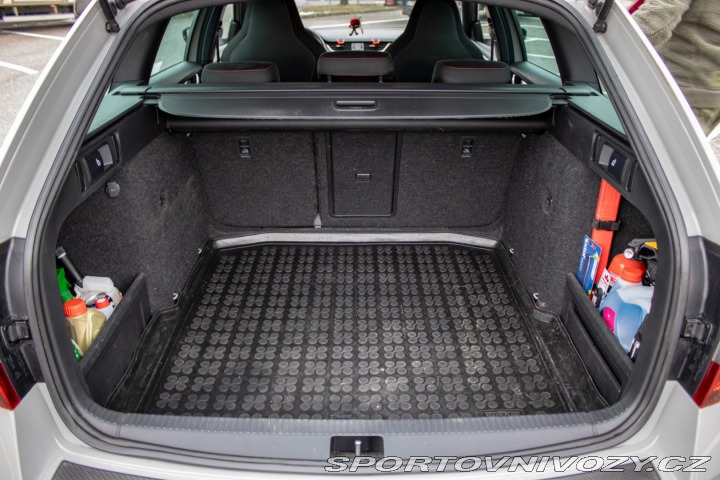 Škoda Octavia RS Combi  2.0 TDI RS DSG / A 2019