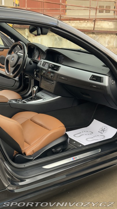 BMW 3 e93 335i DKG 2009