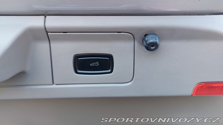 Porsche Panamera 4 2010