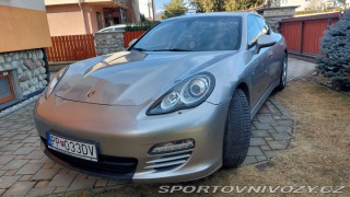 Porsche Panamera 4 2010