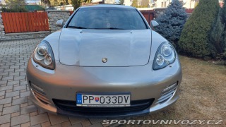 Porsche Panamera 4 2010