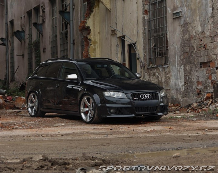 Audi RS4 2007