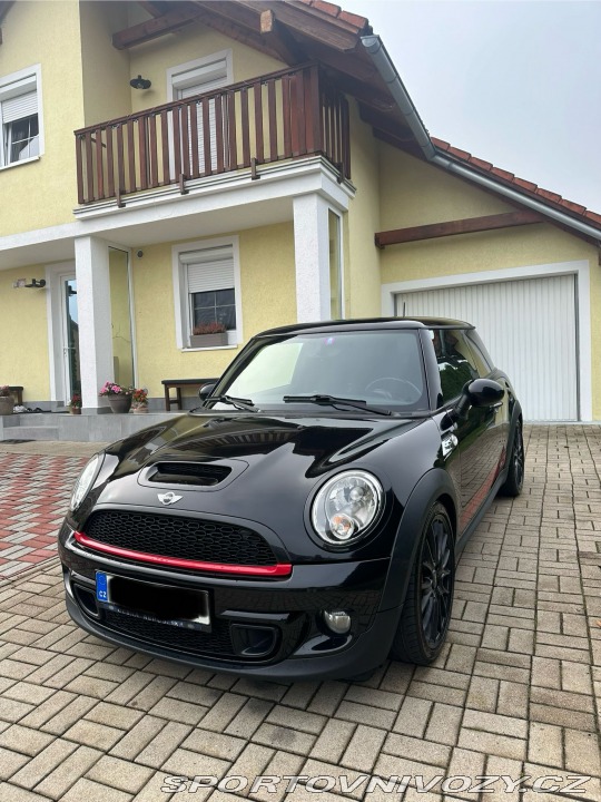 Mini Cooper JCW 2010