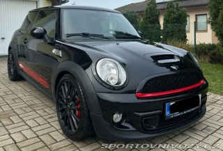 Mini Cooper JCW 2010