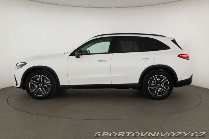 Mercedes-Benz Ostatní modely GLC AMG Line GLC 220 d 4MATIC 2025