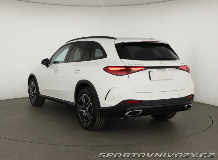 Mercedes-Benz Ostatní modely GLC AMG Line GLC 220 d 4MATIC 2025