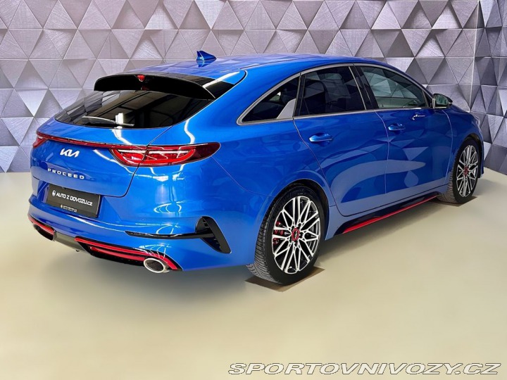 Kia ProCeed 1.6 T-GDI 7 SPEED DCT GT, 2022