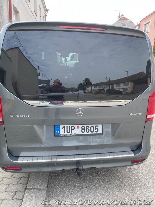 Mercedes-Benz Ostatní modely Třídy V 3,0   -Class 4 Matic 2022