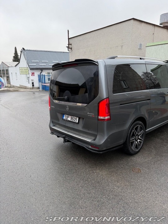 Mercedes-Benz Ostatní modely Třídy V 3,0   -Class 4 Matic 2022