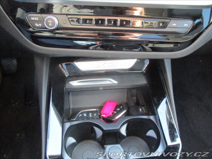 BMW X3 2,0 i xDrive 215kw 30e Hy 2021