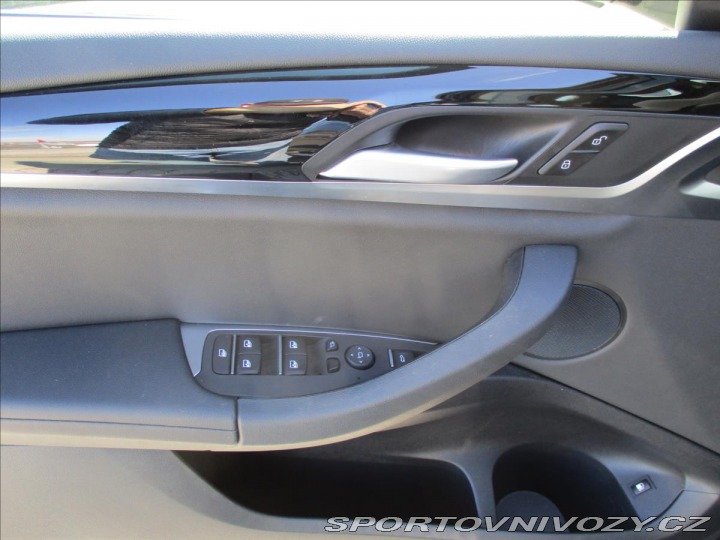 BMW X3 2,0 i xDrive 30e 215kw Hy 2021