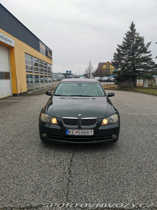 BMW 3 330i 2005