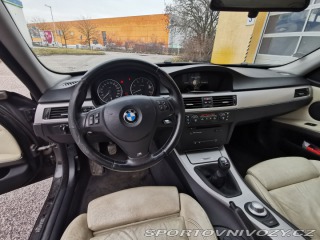 BMW 3 330i 2005