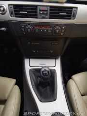 BMW 3 330i 2005