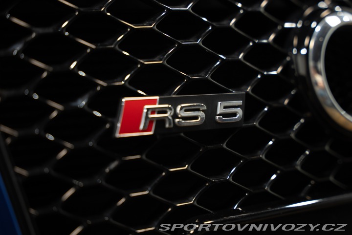 Audi RS5 4.2 FSI V8 QUATTRO 2013