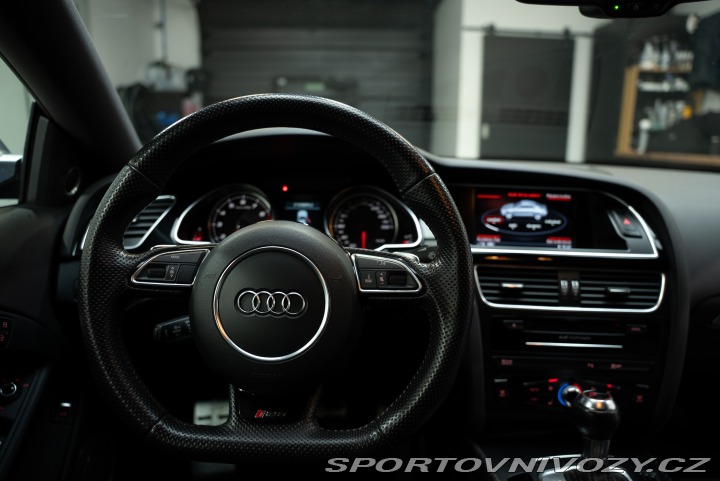 Audi RS5 4.2 FSI V8 QUATTRO 2013